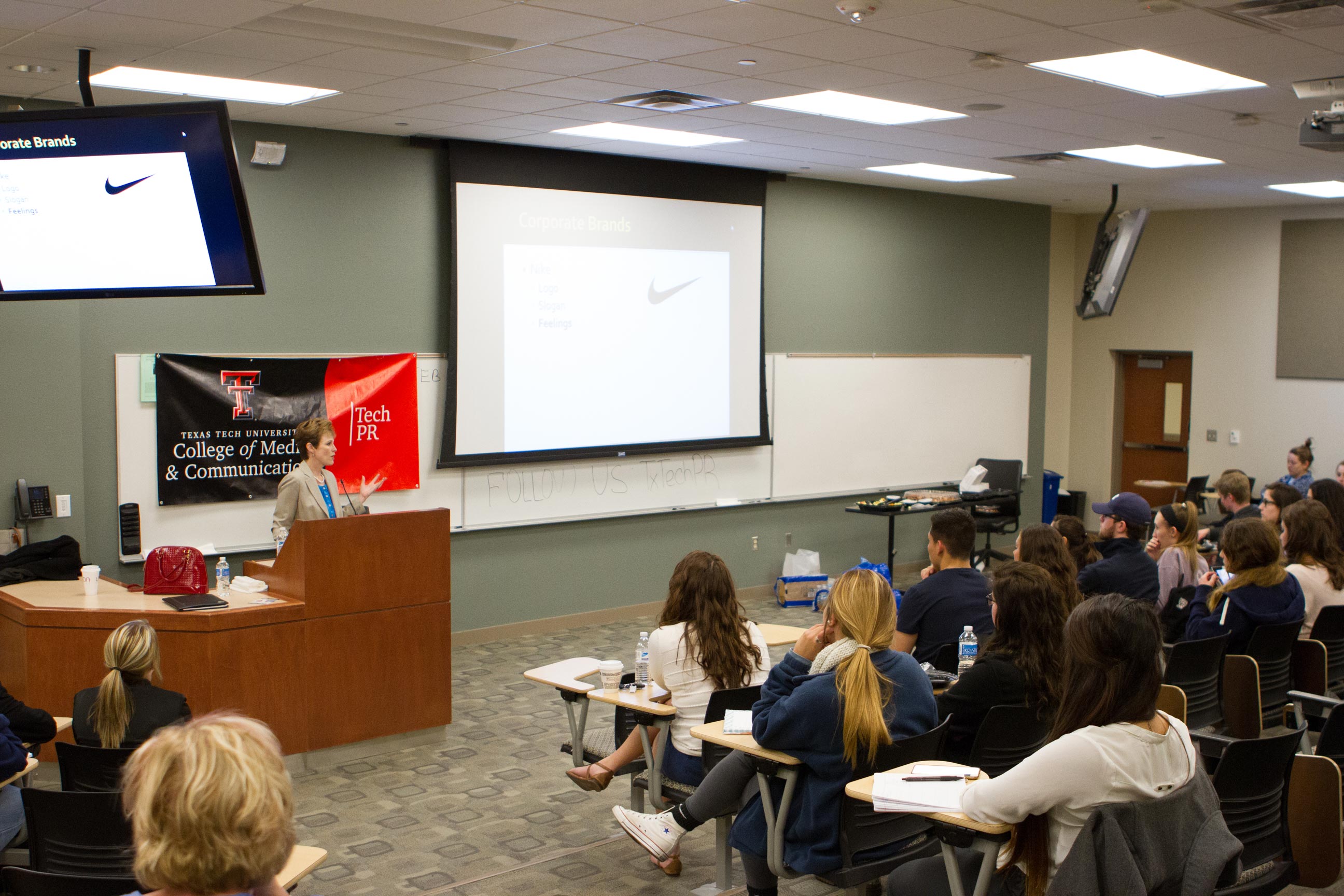 PR Nike Lecture PR Nike Lecture