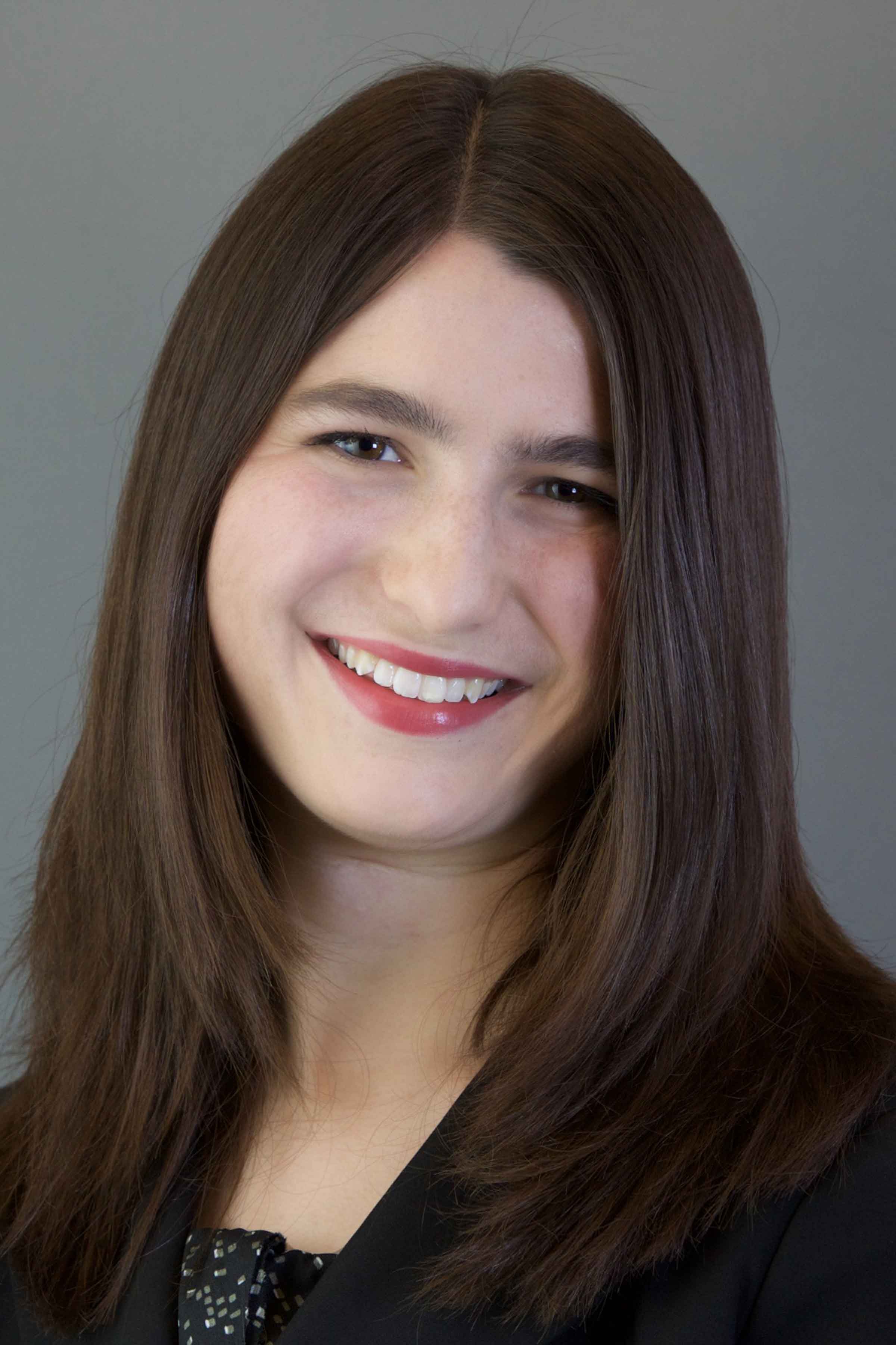 Emilee Boyer - Headshot