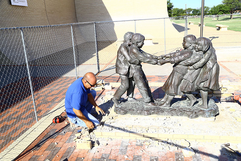 eco garden statue move prep