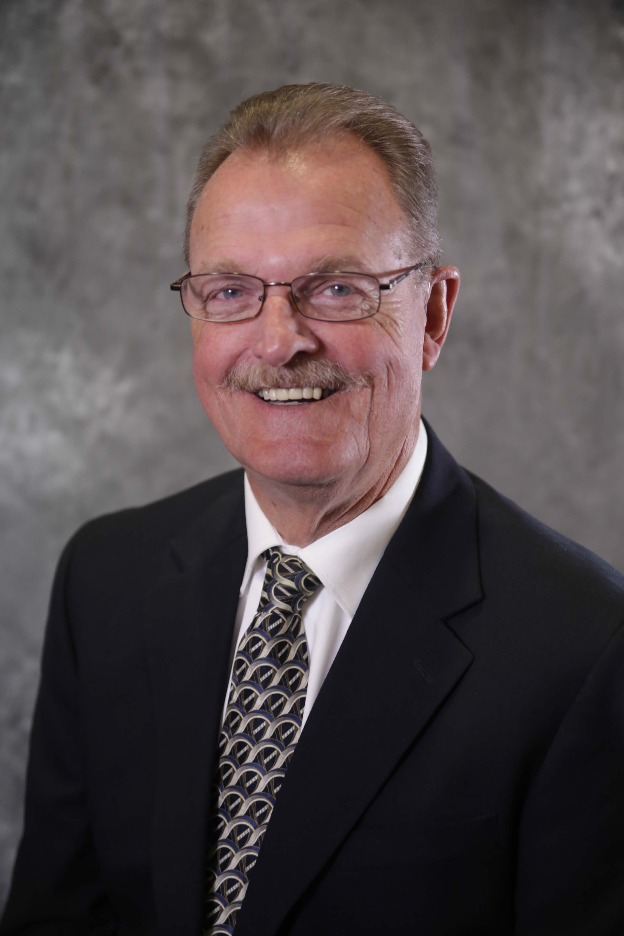 Lay, Lowell, MBA