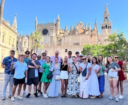 study abroad group in Costa Rica