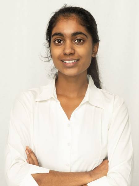 Sadhvika Nelavelli