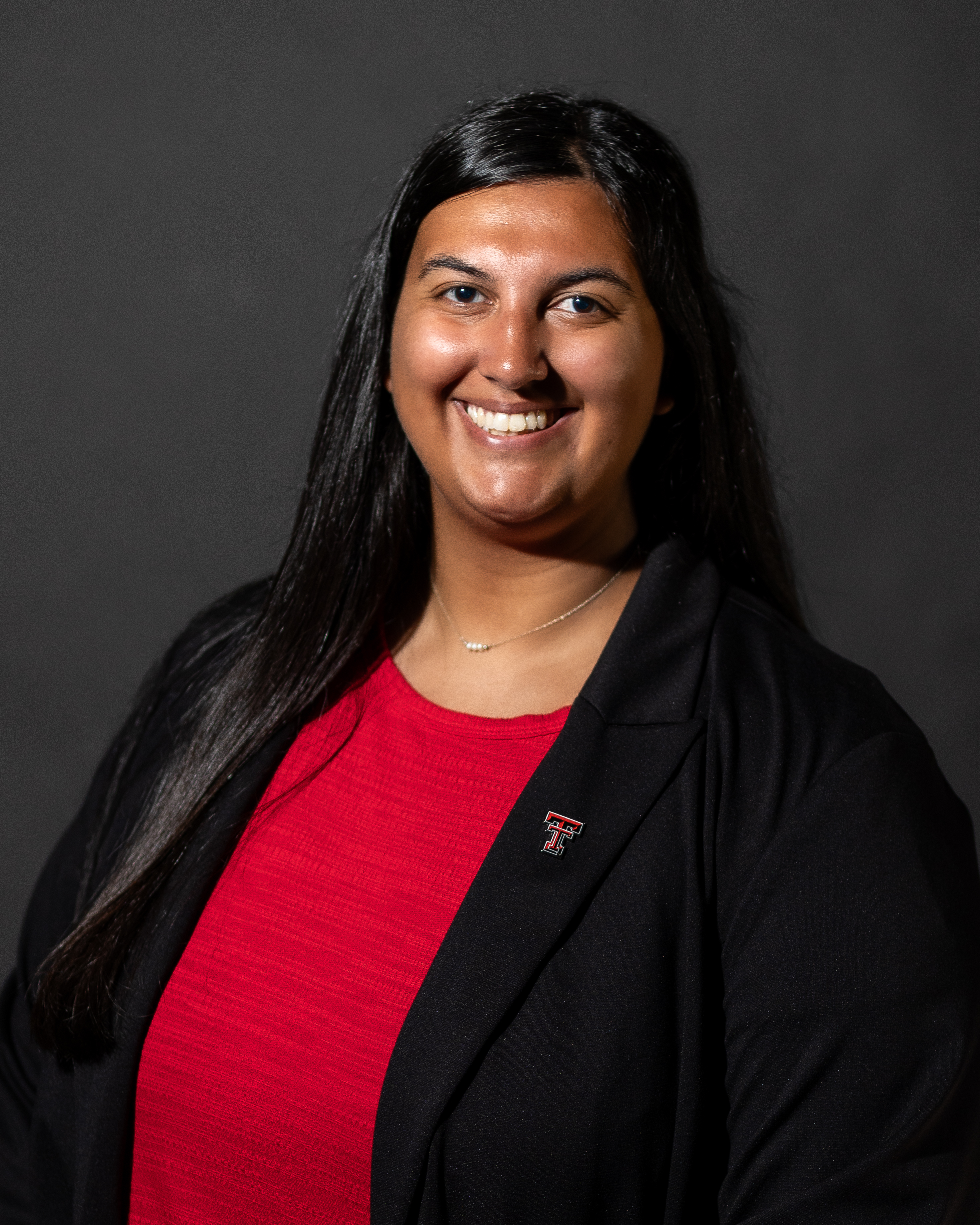 Maddie Chetty Headshot