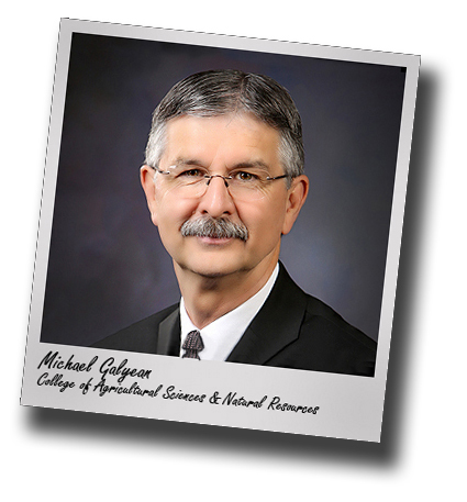Dean Michael Galyean Thirty-one CASNR students honored as Dean's Scholars Award winners at ICC