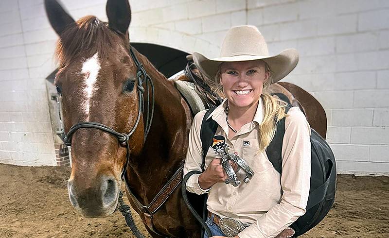 Norcutt Wins Resistol Rookie Roundup