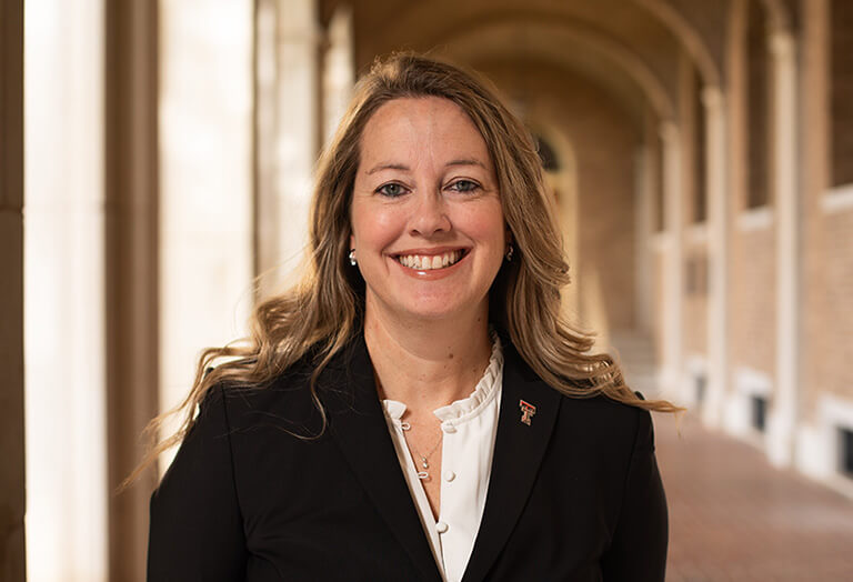 Portrait of Amy Heard, Ph.D.