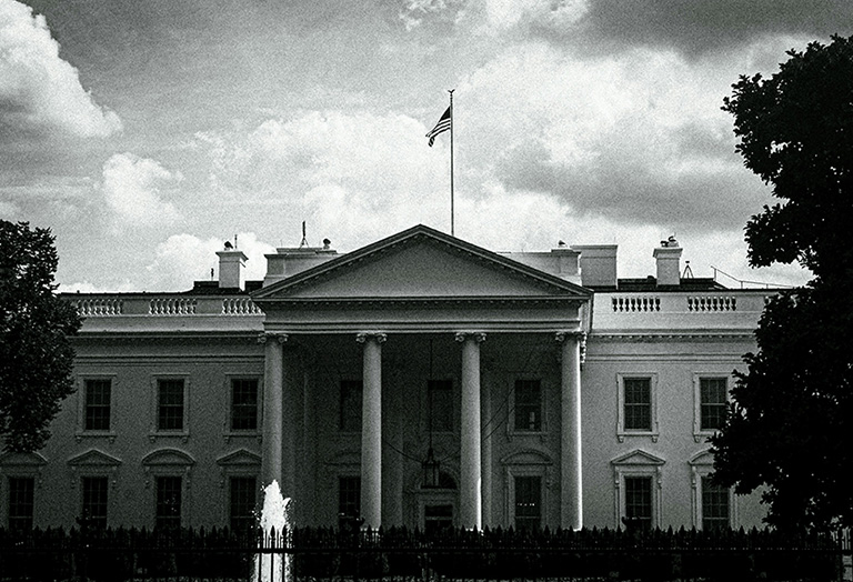 black and white photo of the White House