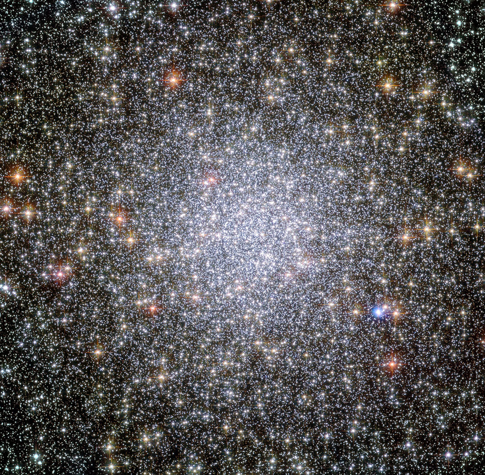 Hubble Space Telescope image of 47 Tucanae