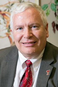 TTU professor Robert Duncan