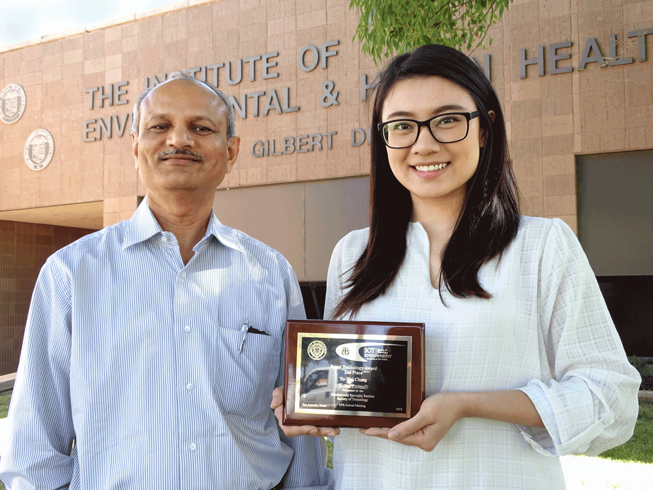 TTU professor Kamaleshwar Singh and grad student Yu-Wei Chang