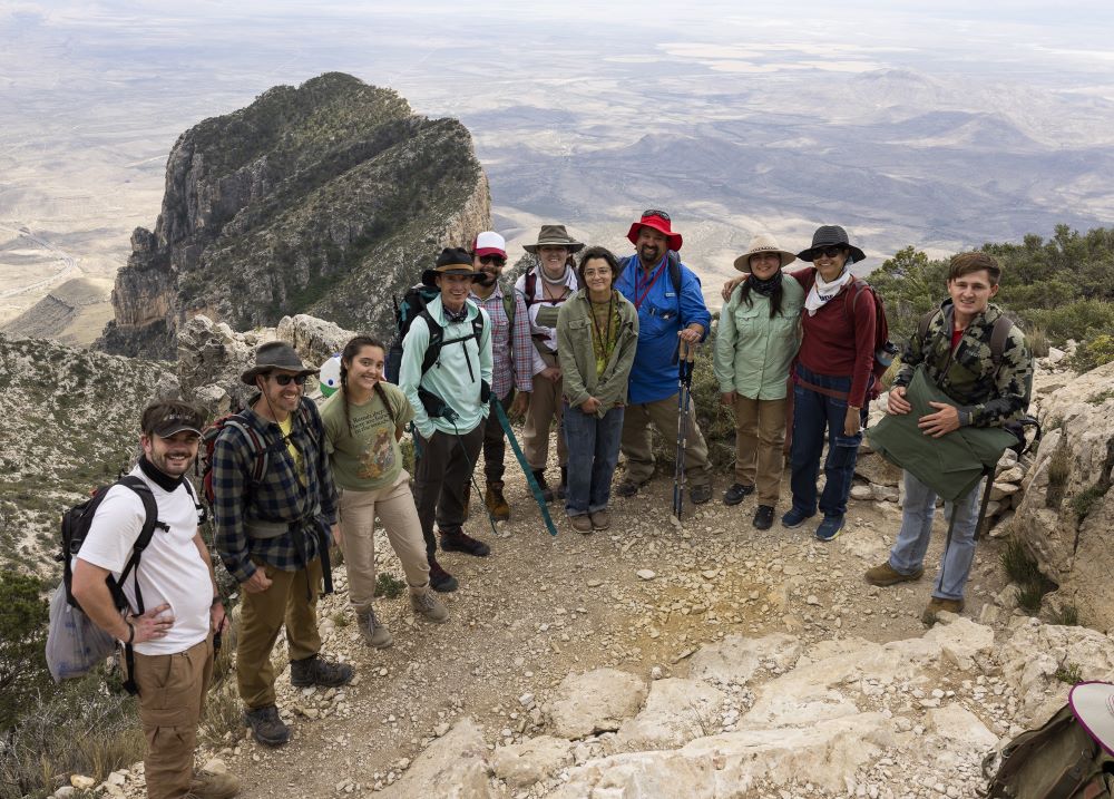 Drs. Johnson and Schwilk and students