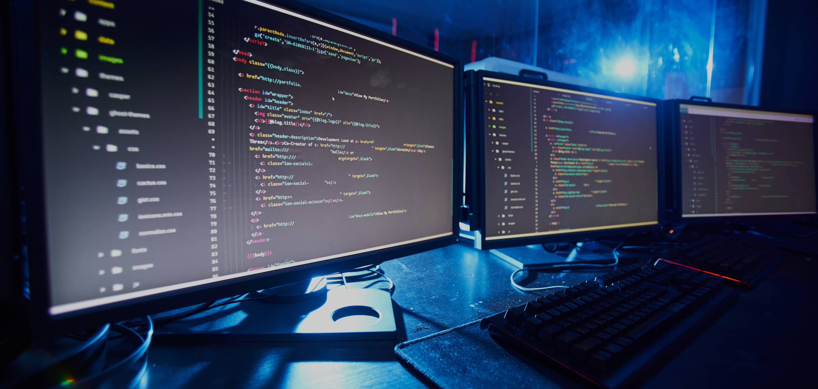 Computer workstations available to engineering students