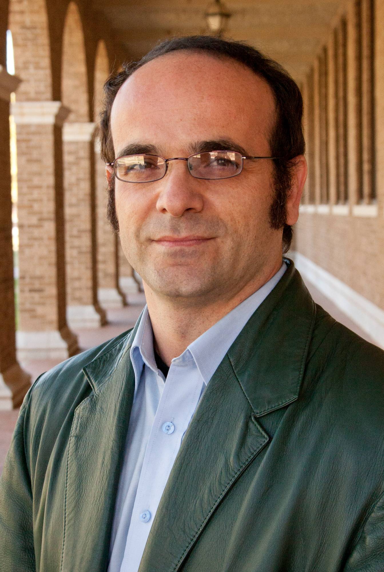 Dr. Akbar Siami-Namin