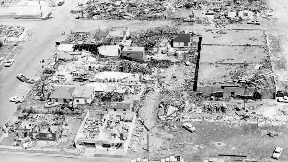 research-wind-damage-3-horizontal