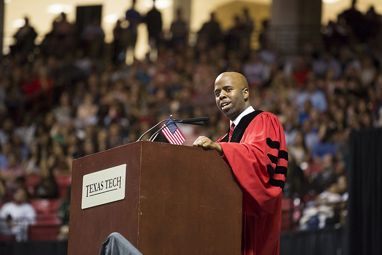 Spring 2018 commencement speaker Jason Jenkins (Journalism '97)