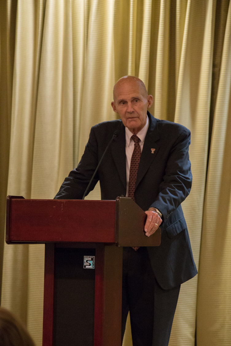 Dr. Bill Dean Dr. Bill Dean