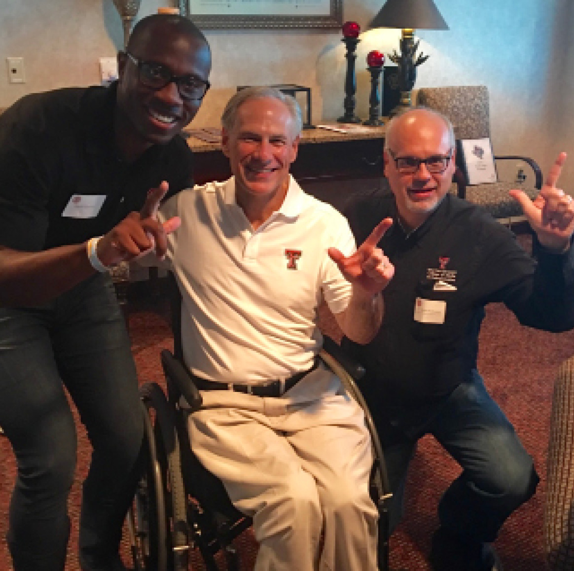 Dean with Gov. Abbott