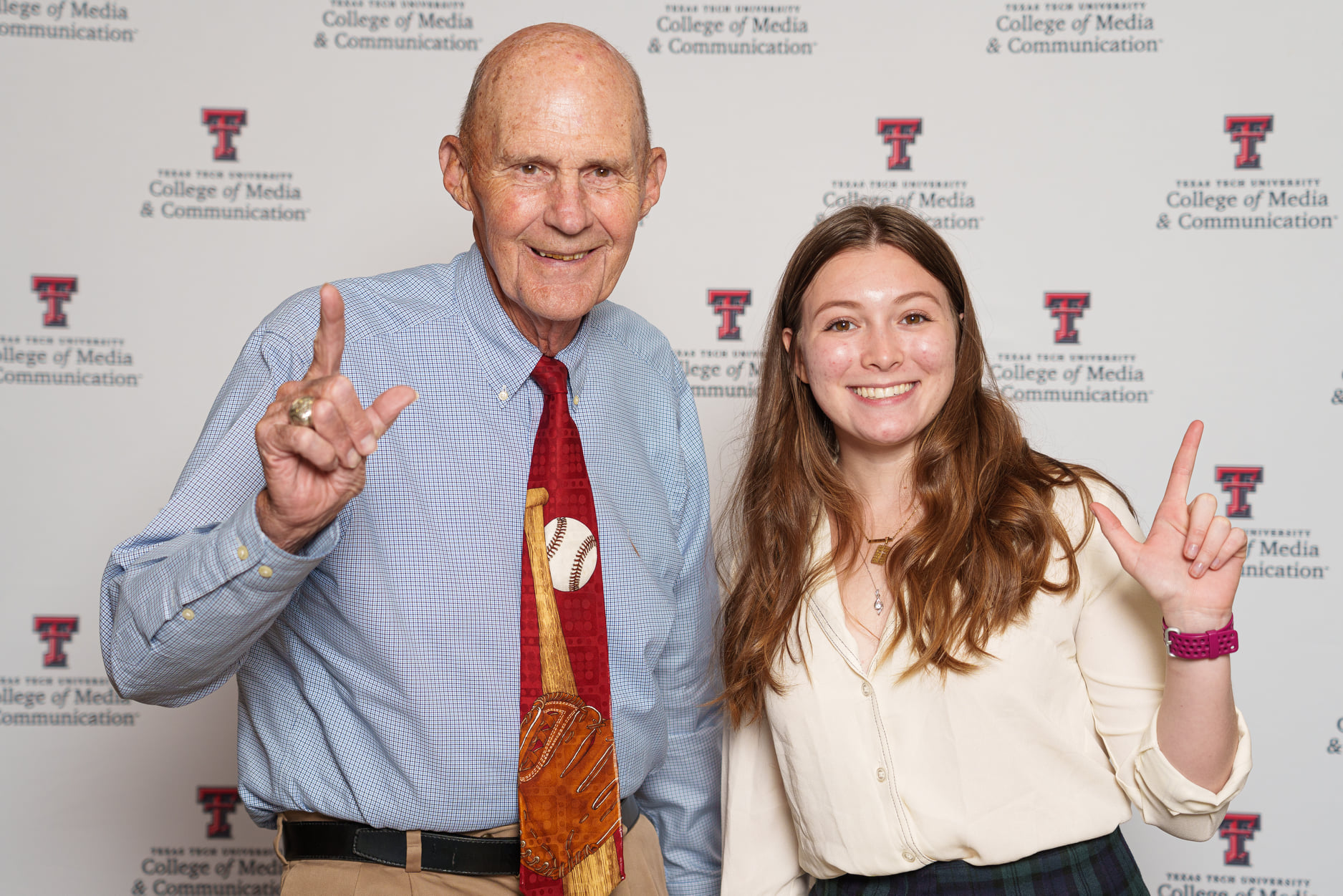 Scholarship recipeints with donors