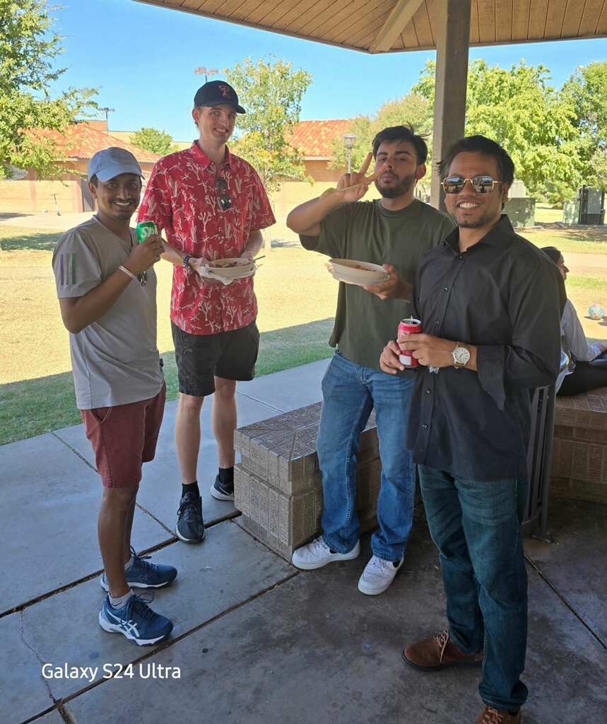 Tthe guys