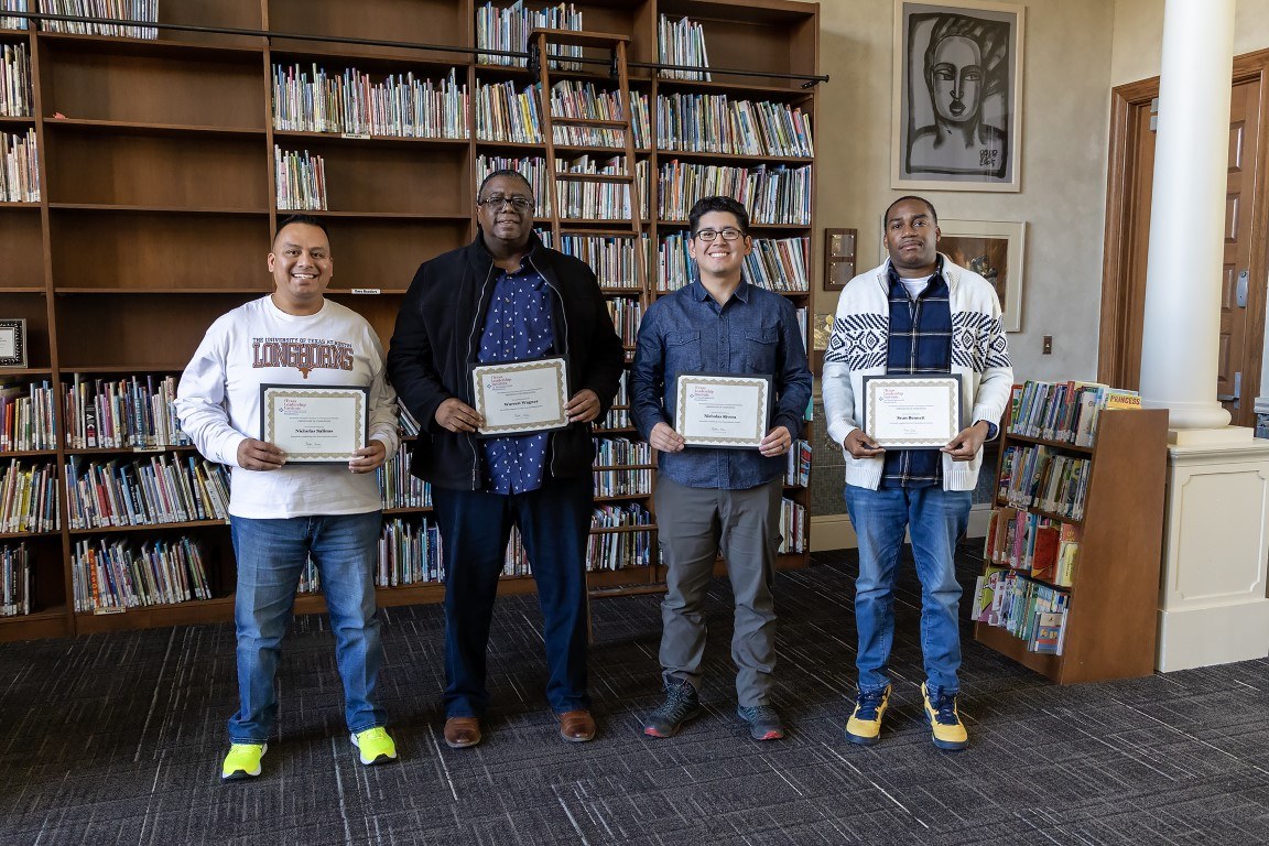 Group holding certificates 3