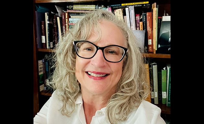 Portrait of Dr. Julie Nelson Couch