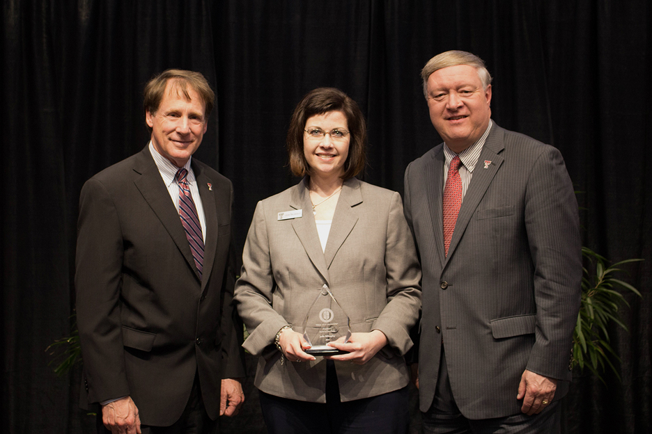 Distinguished Staff Awards 2014 Recipient Image: Jodie Billingsley - Human Resources