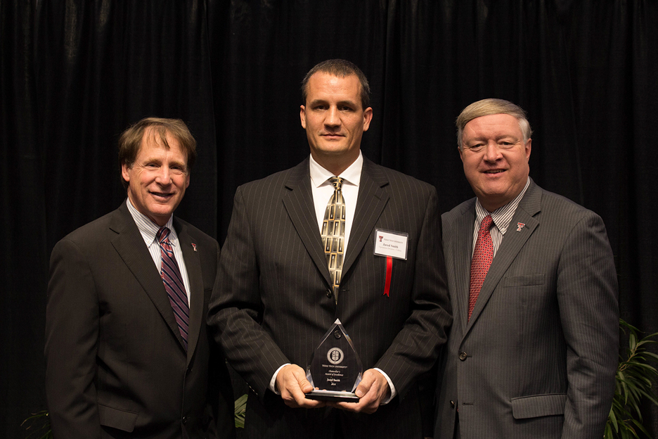 Distinguished Staff Awards 2014 Recipient Image: Jared Smith - Operations Division Distinguished Staff Awards 2014 Recipient Image: Jared Smith - Operations Division