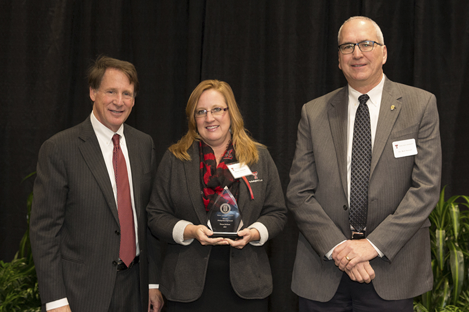 Image: Distinguished Staff Award - Matador Award Recipient: Denae Jackson - Psychological Sciences