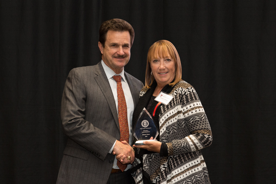 Distinguished Staff Awards 2018 Recipient Image:Melanie Tatum-University Student Housing Distinguished Staff Awards 2018 Recipient Image:Melanie Tatum-University Student Housing