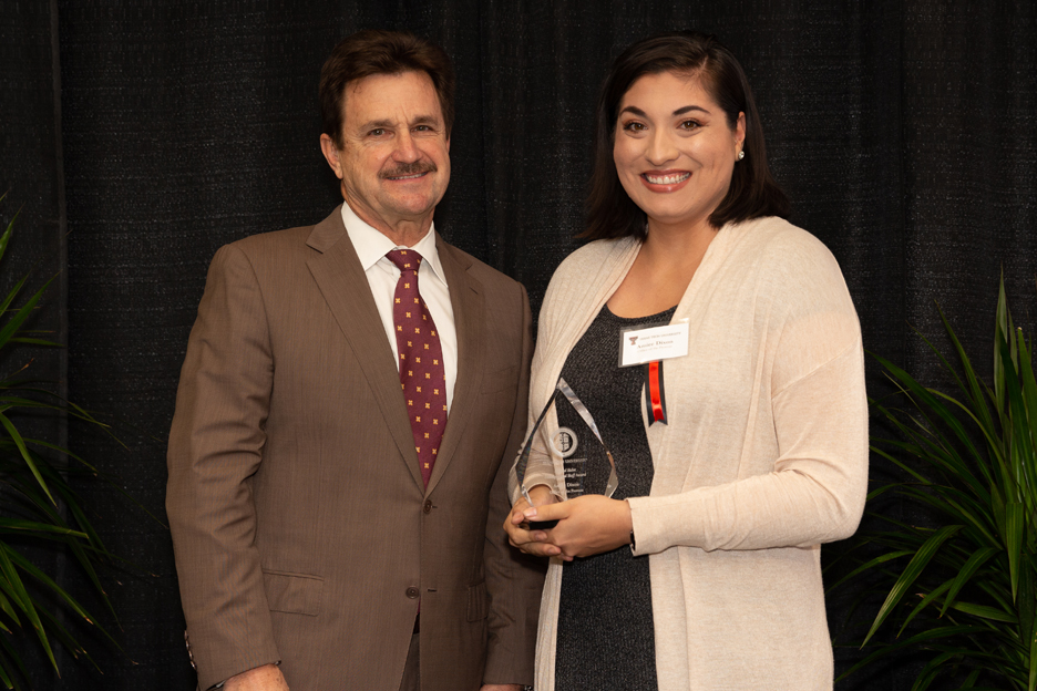 Distinguished Staff Awards 2019 Recipient Image: Amiee Dixon Office of the Provost Distinguished Staff Awards 2019 Recipient Image: Amiee Dixon Office of the Provost