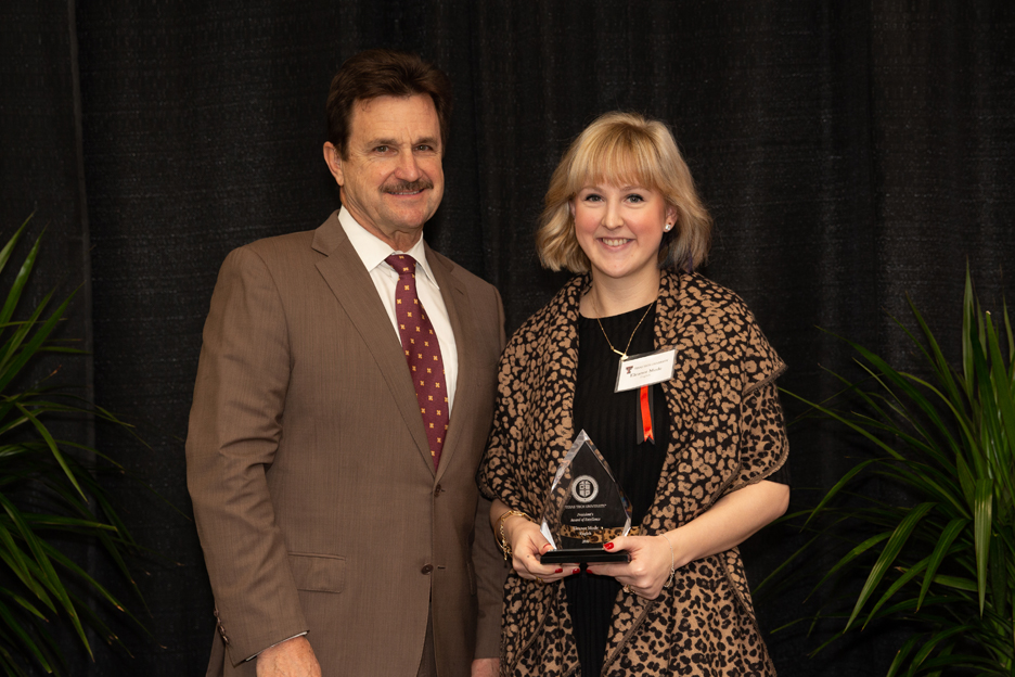 Distinguished Staff Awards 2019 Recipient Image: Eleanor Mode Department of English Distinguished Staff Awards 2019 Recipient Image: Eleanor Mode Department of English