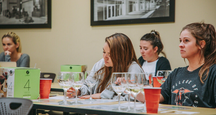 Hotel And Restaurant Management Degree California - 32 Creative DESIGN