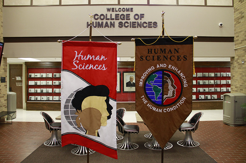 December 2016 commencement ceremony welcomes a new College of Human Sciences banner