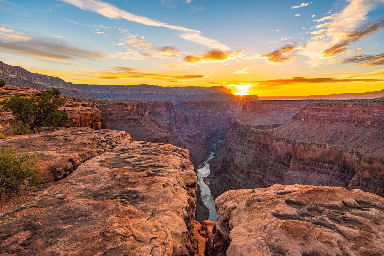 Hakam Kayasseh: Toroweap Sunrise - Grand Canyon, Arizona