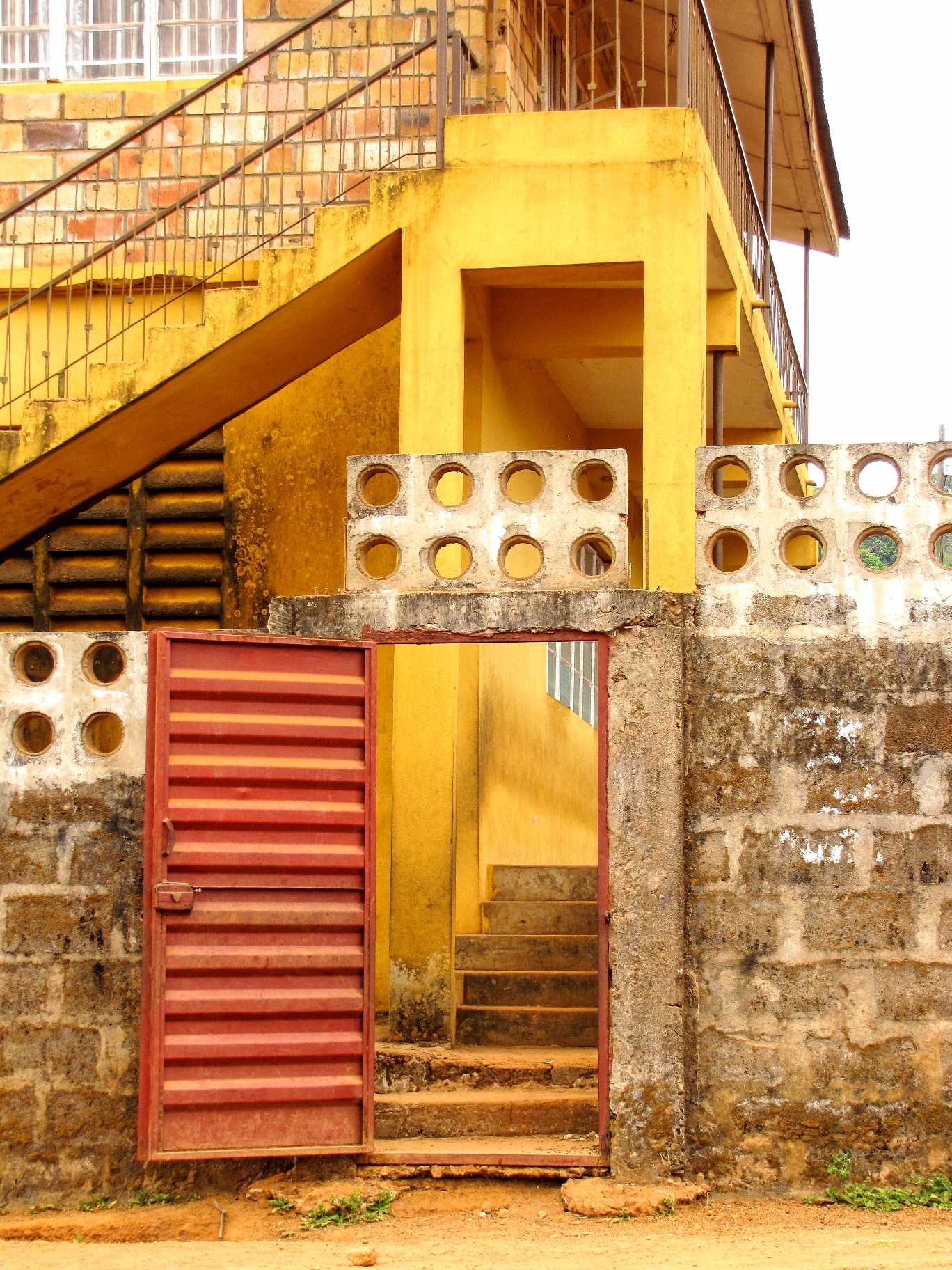 Willa Finley: Geometric Principles - Freetown, Sierra Leone 