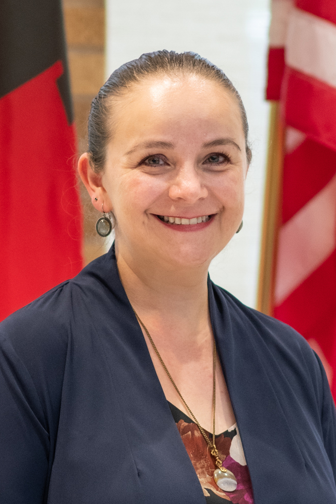 Dr. Elizabeth Trejos-Castillo