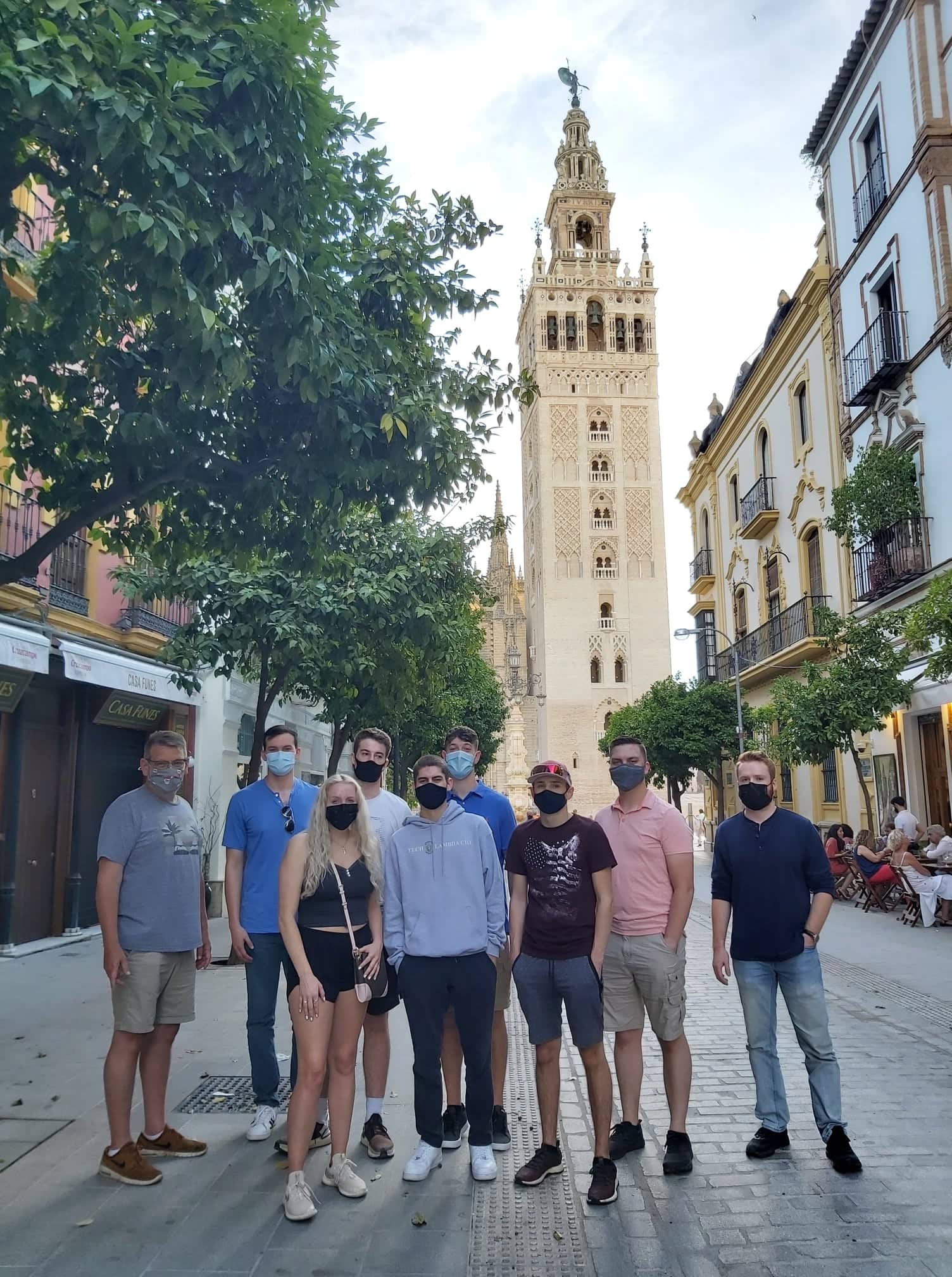 Group of students and faculty exploring Sevilla