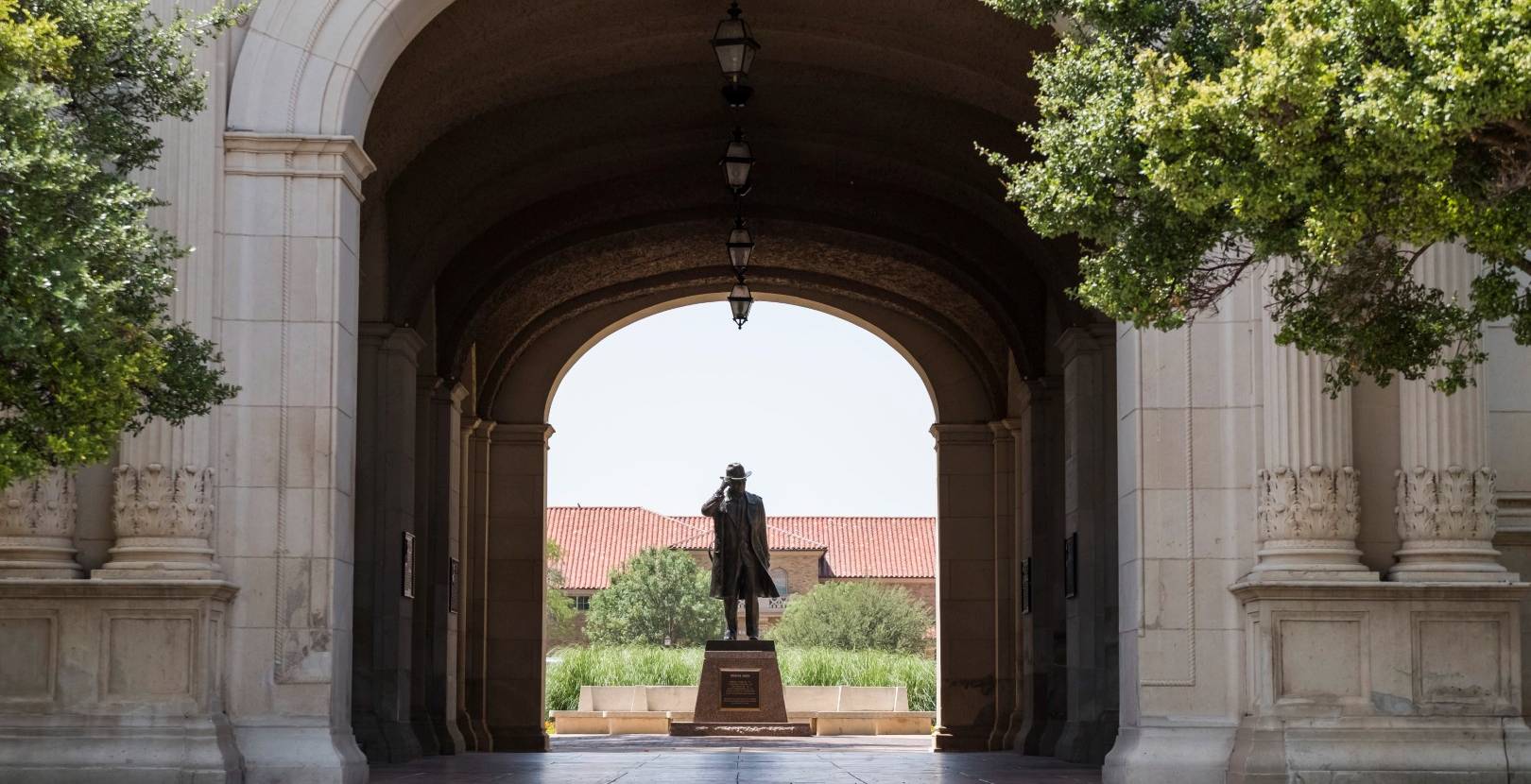 Preston Smith Statue