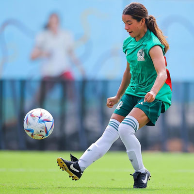 Jade Martinez playing football