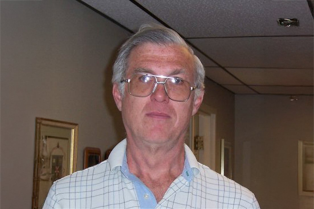 Portrait of Dr. Wayne Lewis
