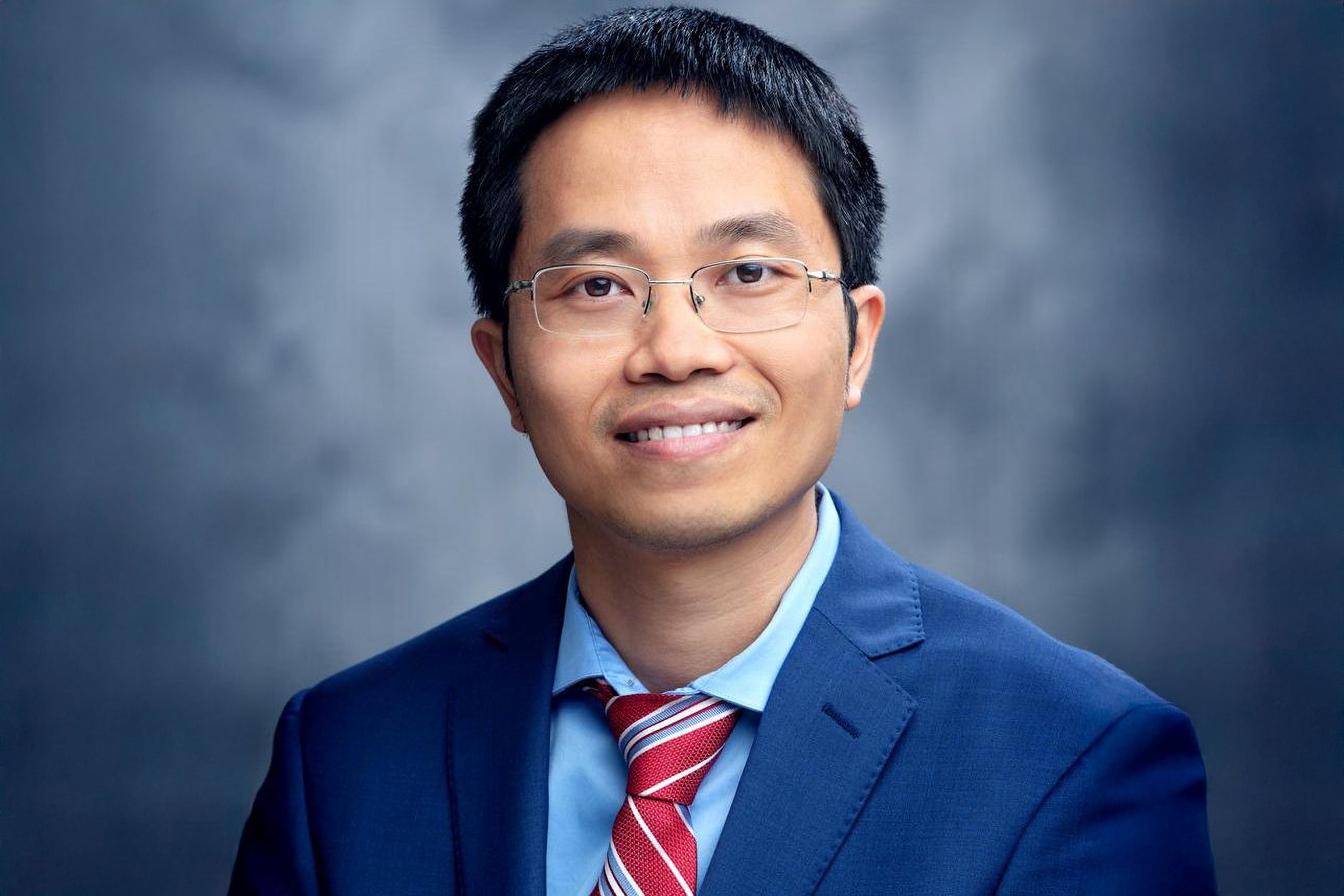 Portrait of Dr. Vu Thai Luan