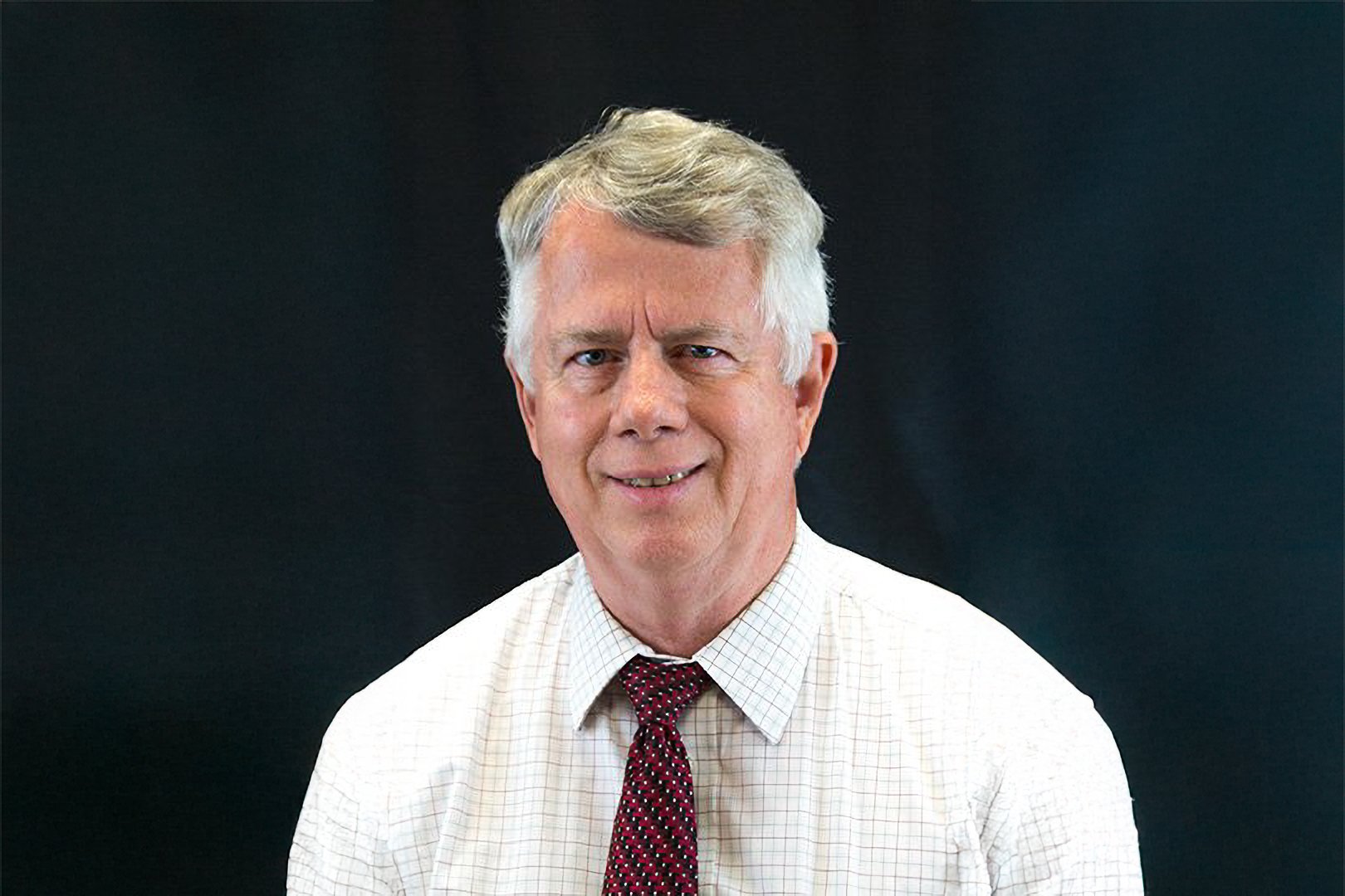 Portrait of Dr. Kent Pearce