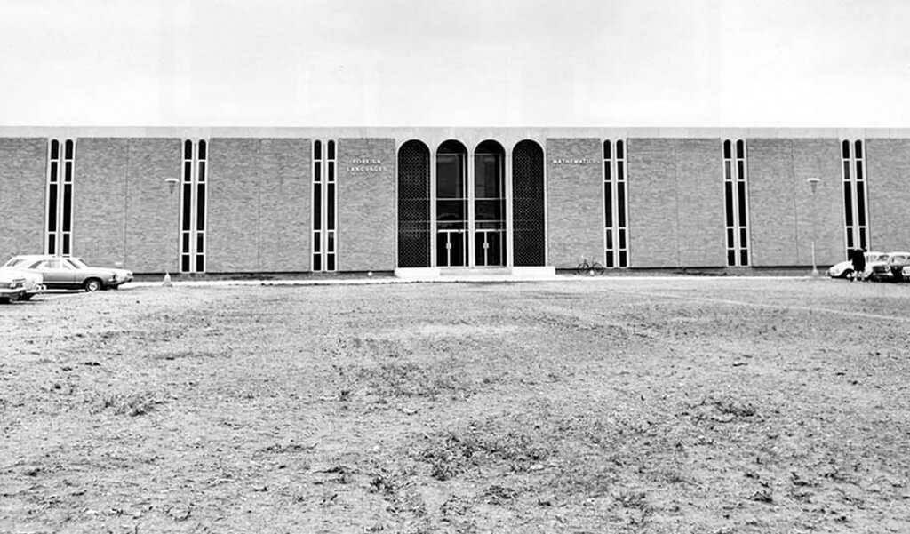 Foreign Language and Mathematics Building