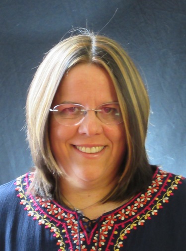 Dr. Lourdes Juan