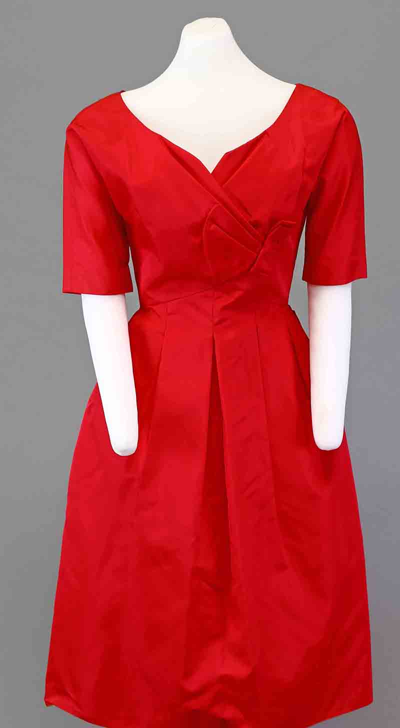 red dress red dress
