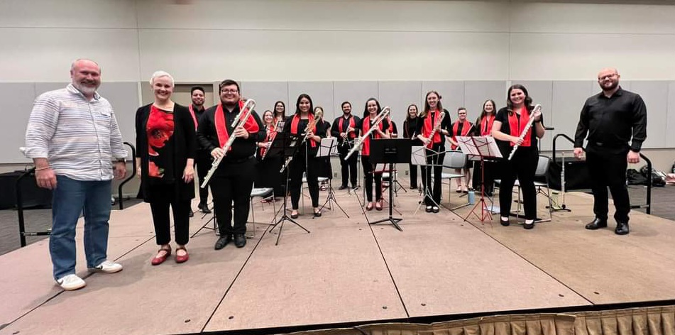 Image of the TTU Flute Choir with David Box