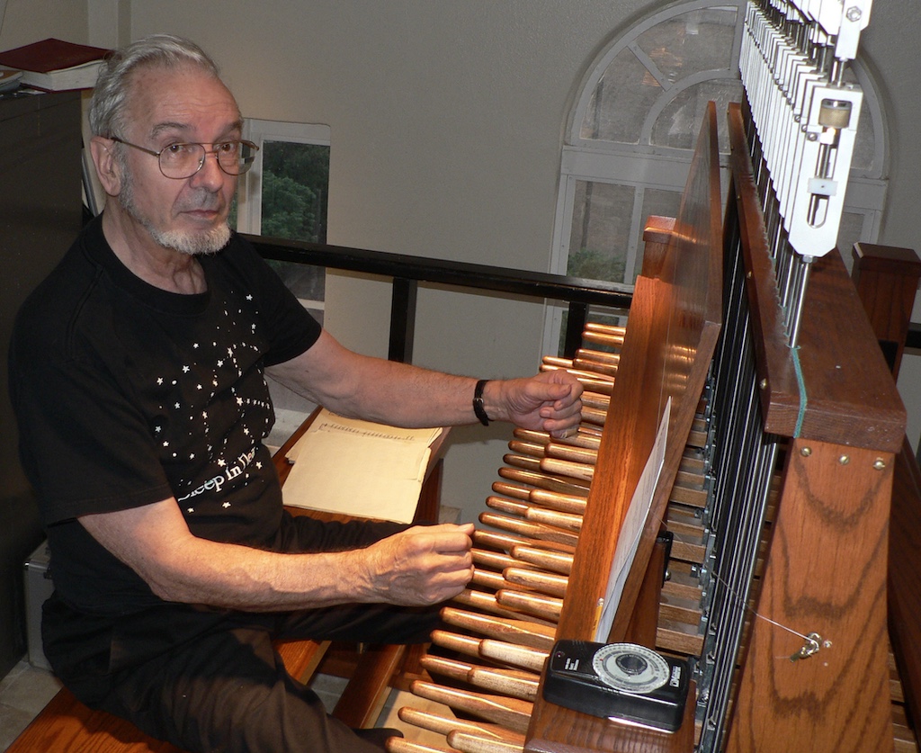 Judson Maynard playing Carillon