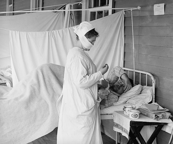 Walter Reed Hospital flu ward (1918-19) Walter Reed Hospital flu ward (1918-19)