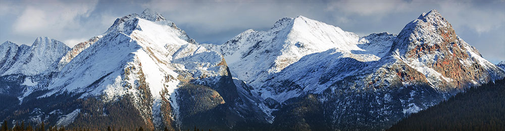  Rocky Mountains in a Colorado landscape.