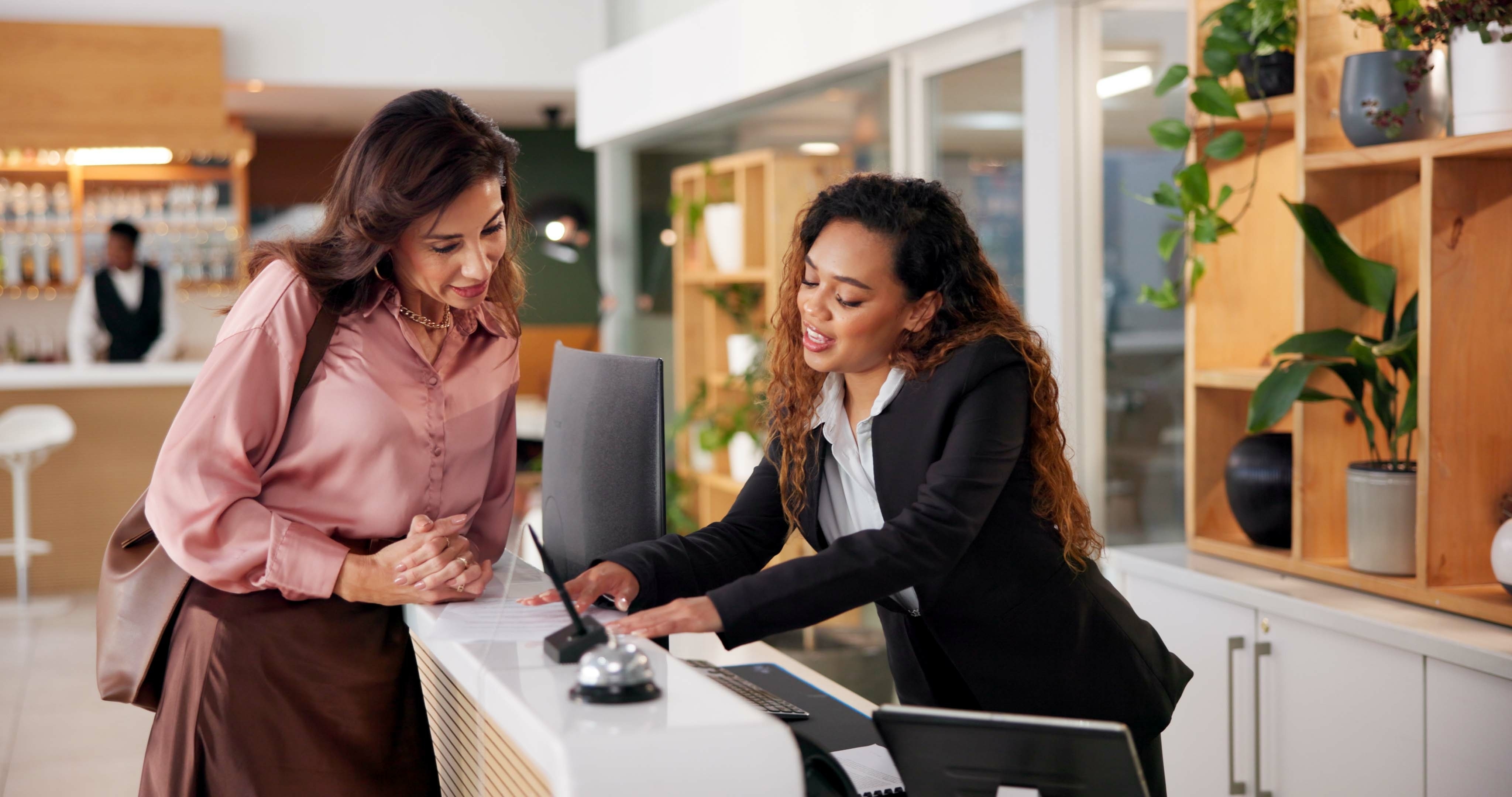 quy trình sale khách sạn